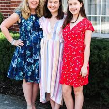 Cute Spring Dresses For Women And Girls From Jcpenney Capsule Wardrobe Women Spring Dresses Women Spring Dresses