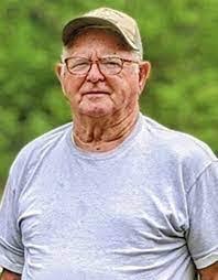 Donna Shute's Instagram, Twitter & Facebook