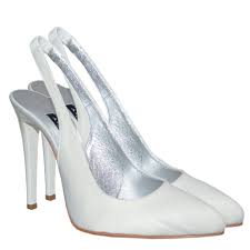 Scegli le scarpe modello chanel per un'eleganza intramontabile: Scarpe Sposa Modello Chanel