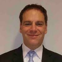 200+ profilů „Algaze“