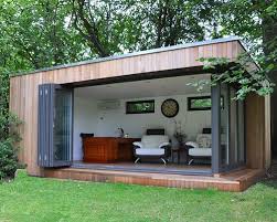 Studio 11fosterginger Pinterest Commore Pins Like This One At Fosterginger Pinterest No Pin Limitsでこのようなピンがいっぱいになる Container House Garden Cabins Garden Lodge