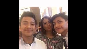 Anak krisdayanti itu pun sudah menjalin hubungan tak berselang lama setelah putus dari tommy rumengan, kakak azriel hermansyah ini menjalin hubungan dengan radhan nur alam yang. Pacar Baru Aurel Hermansyah Pengganti Tommy Rumengan Celebrity Dalam Berita Youtube