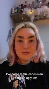 Keely White (@keelywhite)