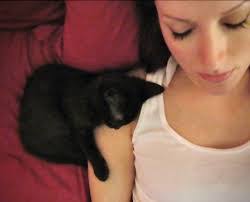 Lori Click's Instagram, Twitter & Facebook