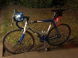 Maybe you would like to learn more about one of these? Rennesel De Der Rennesel Aus Hamburg Ein Tagebuch Der Ausfluge Eines Drahtesels Mit Seinem Besitzer Hier Erzahlt Ein Rennrad Von Seinem Dasein Seinen Ausfahrten Und Noch Mehr