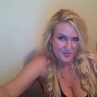 Tia: Big Town Girls by Rebecca Ratliff