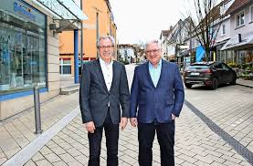 Thanks to online banking, you can manage your money anytime, almost anywhere. Fusion In Filderstadt Sie Mussen Heute Energien Bundeln Landkreis Esslingen Stuttgarter Zeitung
