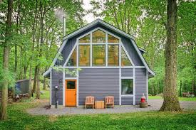 82 technical writer jobs available in manhattan, ny on indeed.com. Hudson Design S Rustic Writer S Studio Barn Is A Converted Two Story Garage 6sqft