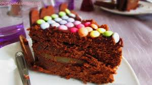 Gateau D Anniversaire Pour Les Grands Enfants Smarties Fingers Chat Touille Gateau Anniversaire Gateau Recette Dessert