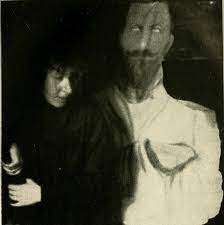 Photographs from a séance with Eva Carrière (1913) – The Public Domain  Review
