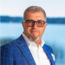 Susan Weingartner Appointed CEO of Cambia Capital — Cambia Capital