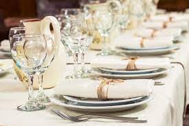 Dining in style with tablecloths. 37 Types Of Tablecloths For Your Dining Table 2021 Home Stratosphere