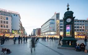 25 Best Things To Do In Hanover Germany The Crazy Tourist Germany Ferry Building San Francisco Tourist