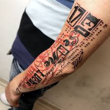 Abstrakter Trash Polka Schriftzug Von Blanka Selfmade Tattoo Berlin Abstrakter Arttatto Trash Polka Trash Polka Schriftzug Tattoo Kitsch
