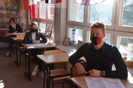 Szkoły będą mogły przeprowadzić ją ze wszystkich przedmiotów, które w maju będą zdawać ich podopieczni. Piys2t3uzzgpkm