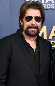 Wishing Ronnie Dunn a happy birthday 🥳🍻