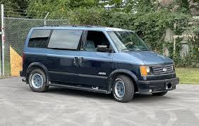 Image result for Astro Silver 1988 Daewoo