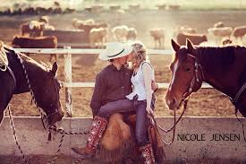 Pin By Kelly Miller On Equestrian Engagement Couple Country Couples Photography