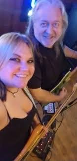 Tammy Bertram's Instagram, Twitter & Facebook