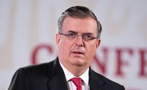 Marcelo Ebrard anuncia gabinete paritario para la Secretaría de Economía