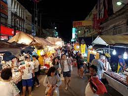 0 km von hua hin night market. Da Ist Was Los Am Abend Hua Hin Night Market Hua Hin Reisebewertungen Tripadvisor