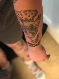 There are even cases in which tourists have been expelled from the country for this fact. Do Y All Think Some Traditional Tattoos Could Be Considered Cultural Appropriation I Had A Guy Ask Me If I Had Any Native Blood At All Because Of The Arrowhead And Tomahawk Tattoos