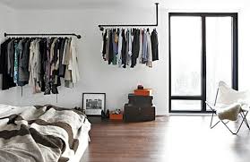 Praktische Wandgestaltung Rohre Kleiderstander Selber Bauen Bastelideen Kleiderstander Aus Rohren Freistehender Kleiderschrank Kleiderstander Selber Bauen