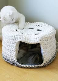 Chunky Tshirt Yarn Pet Cave Pattern By Erin Black Crochet Cat Bed Diy Crochet Patterns Crochet Projects