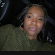 Regina Hardaway's Instagram, Twitter & Facebook