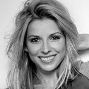 Brook Roberts's Instagram, Twitter & Facebook