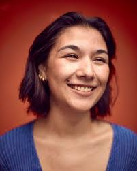 Eden Collins's Instagram, Twitter & Facebook