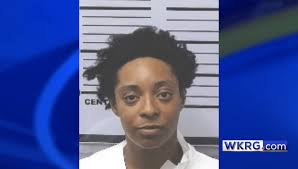 Mobile woman accused of shooting her parents being held with no bond:  District Attorney