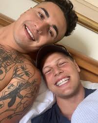 Yesterday I lost one of my best mates of 11 years. Thank you for letting me  be a part of your life ❤️I'm heartbroken 💔 RIP Elliot 😔