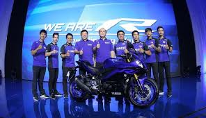 Harian metro sabtu, 30 november 2013. Yamaha R25 Dan R3 Resmi Diluncurkan Simak Harganya Otomotif Tempo Co