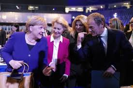 He has been married to malgorzata tusk since 1978. Donald Tusk Europe S Liaison Officer Balkan Insight