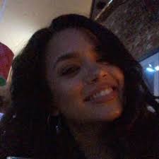 Cynthia Esqueda🤍 (@cynthiaaesqueda)