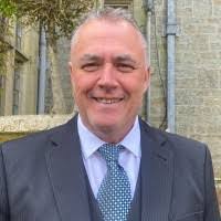 Colin Sampson's Instagram, Twitter & Facebook