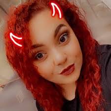 Cassidy Buck's Instagram, Twitter & Facebook