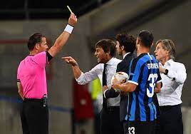 Antonio conte ile gianluca conte (teknik çalışma antrenörü inter) abi/kardeş. Banega Hat Sich Mit Conte Verknallt Und Sich Uber Seine Haare Lustig Gemacht Der Trainer Antwortete Kampferisch Ich Werde Nach Dem Spiel Auf Dich Warten La Liga Inter Liga Europa