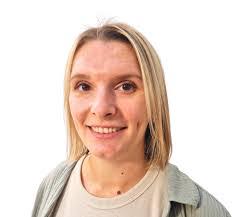 Leah Rayner's Instagram, Twitter & Facebook