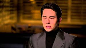 Being born on may 3, 1934, frankie valli is 87 years old as of today's date 5th july 2021. Jersey Boys John Lloyd Young Frankie Valli Behind The Scenes Movie Interview Screenslam Youtube