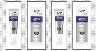 Beliau merupakan anak saudara penerbit filem terkenal, datuk dr. Boots No7 Retinol Serum Over 100 000 People Want This Highly Anticipated Skincare Product