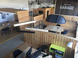 So i was considering changing offices but decided against it. File Bmw Startup Garage Office 1 Jpg Wikipedia
