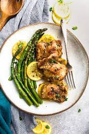 As a busy mom of two little ones, i don't always have time to prep ahead when it comes to dinner. Instant Pot Lemon Chicken With Garlic The Perfect Easy Low Carb Keto Friendly M Instant Pot Dinner Recipes Lemon Chicken Recipe Instant Pot Recipes Chicken