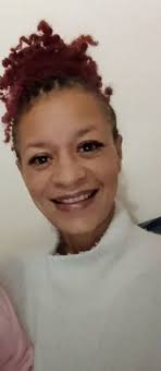 Please make my friends a couple, they are the same height. Please help me  make make them see they make a cute couple 🥰