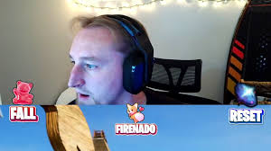 Angelo Paez (@angelopaezvilla) 님 라이브 중