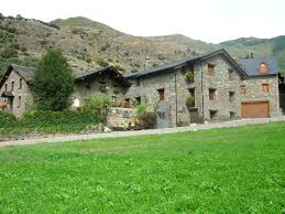 Hotéis para viagens de negócios em lleida. Casa Mora Lleida Rural Federacio De Cases Rurals A Lleida