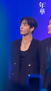 Jungkook at the American Music Awards 2026 🔥 • He looks so good!! • • # jungkook #정국 #jungkookbts Video cr: @yh_jk0901