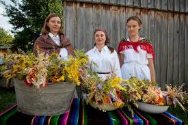 15 sierpnia to święto wniebowzięcia najświętszej maryi panny, inaczej nazywany świętem matki boskiej zielnej. Odpust Z Okazji Swieta Matki Boskiej Zielnej15 Sierpnia 2019 Fotorelacja Muzeum Wsi Lubelskiej W Lublinie