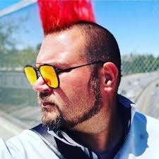 Aaron Matthew Kaiser (@aaronkaiser) • Instagram photos and videos